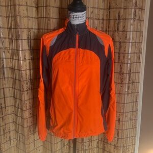 Saucony Men's Vibrant Orange and Dark Gray Windbreaker